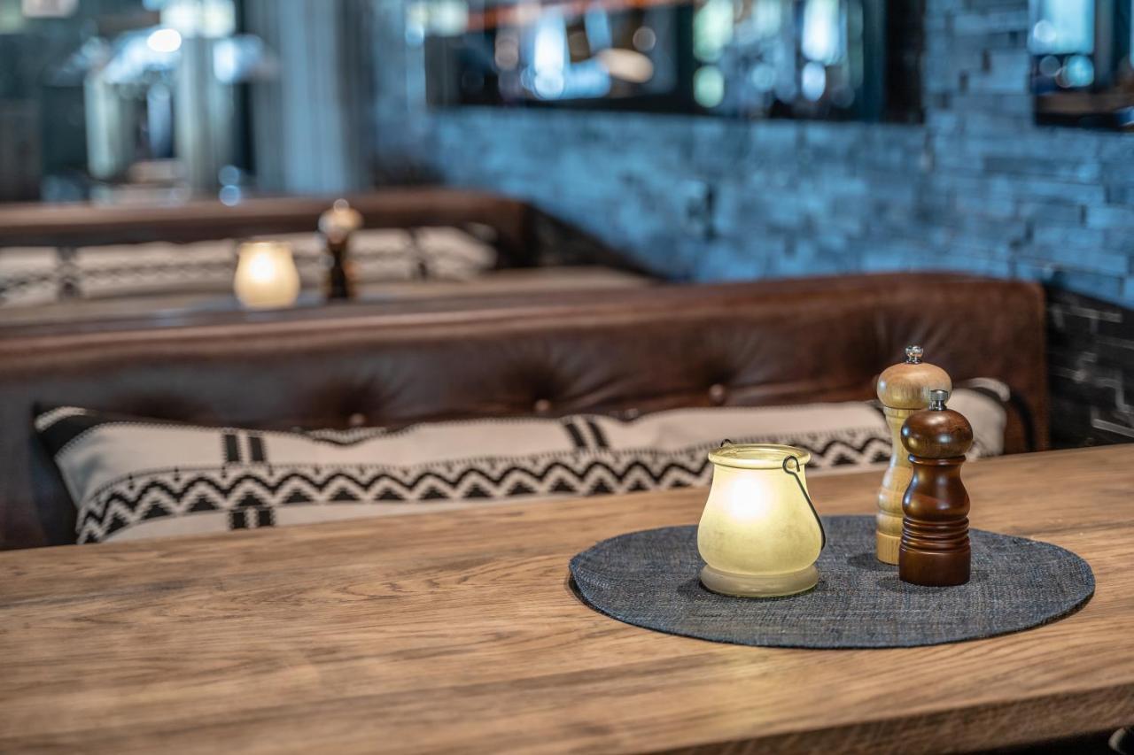 Hotell Storforsen Bredsel ภายนอก รูปภาพ